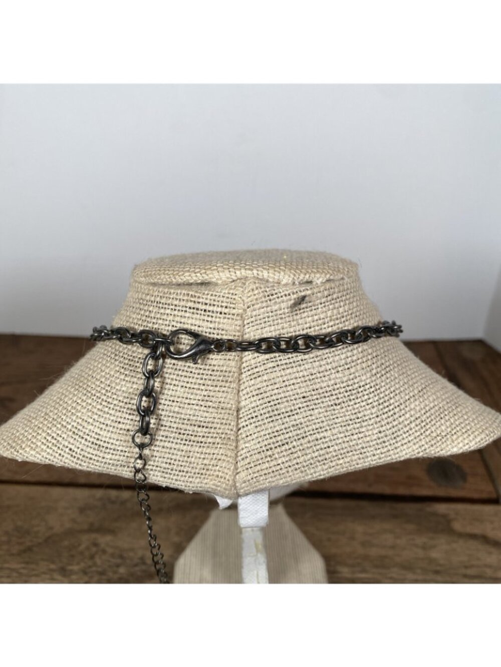 Chain Link Beaded Bib Choker Necklace - Picture 4 of 4